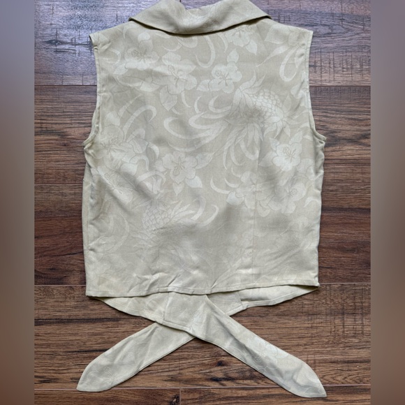 Silk Tan Tommy Bahama Tropical Collar Tank Top. - Picture 3 of 5